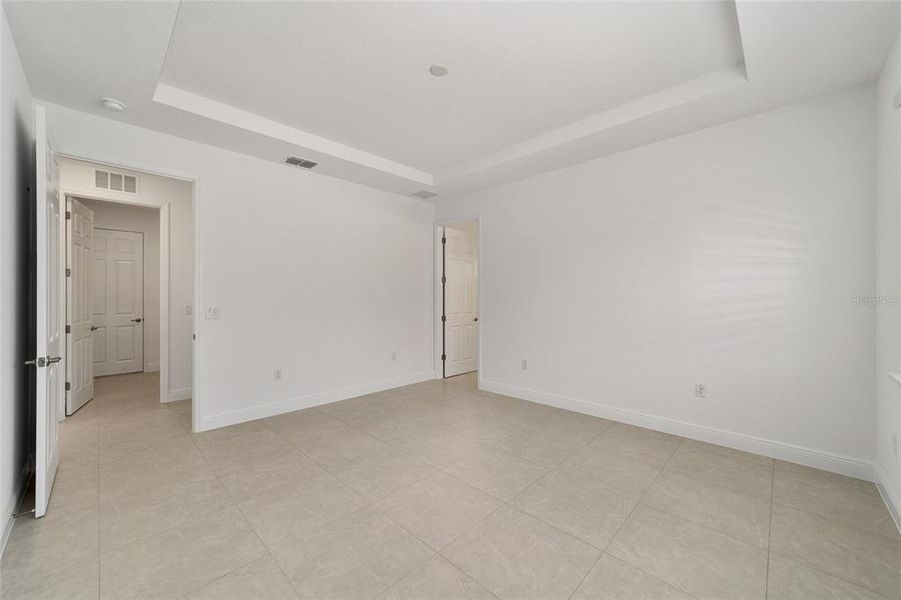 Spacious, unfurnished interior of a new home in On Top of the World Communities, Ocala (Image 34).