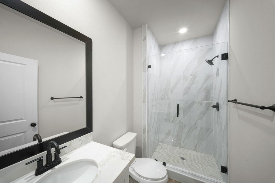Furnished interior view inside a new home in Alberta Heights, Edinburg (Image 9).
