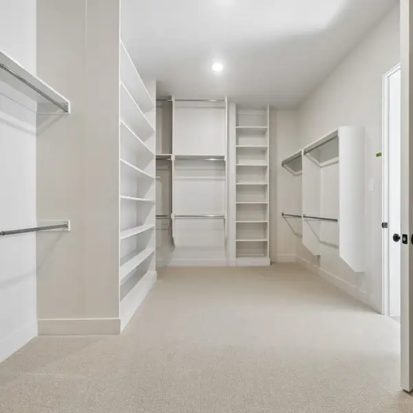 Spacious, unfurnished interior of a new home in The Parks at Wilson Creek, Celina (Image 61). Spacious, unfurnished interior of a new home in The Parks at Wilson Creek, Celina (Image 61).