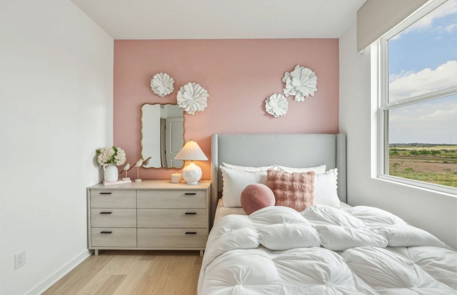 Representative furnished interior of a home built from the Hewitt by Centex in Vantage, San Marcos (Image 43).