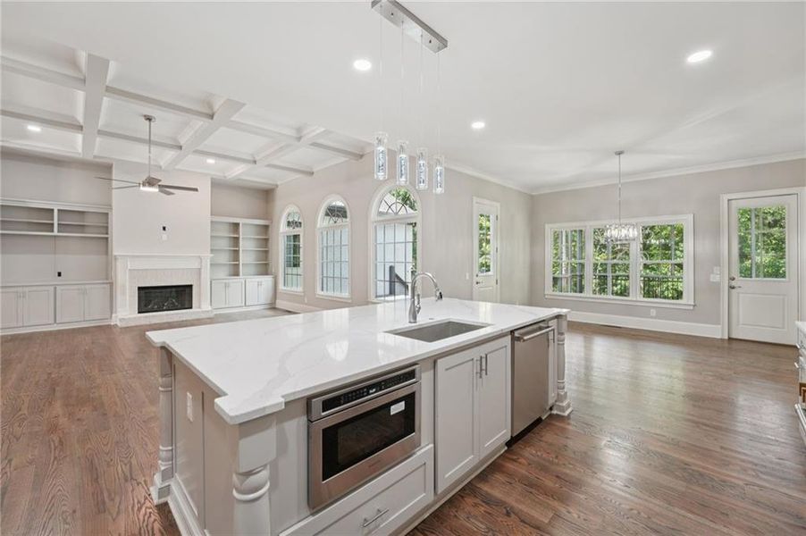 Furnished interior view inside a new home in The Reserve At Governors Towne Club, Acworth (Image 9). Furnished interior view inside a new home in The Reserve At Governors Towne Club, Acworth (Image 9).