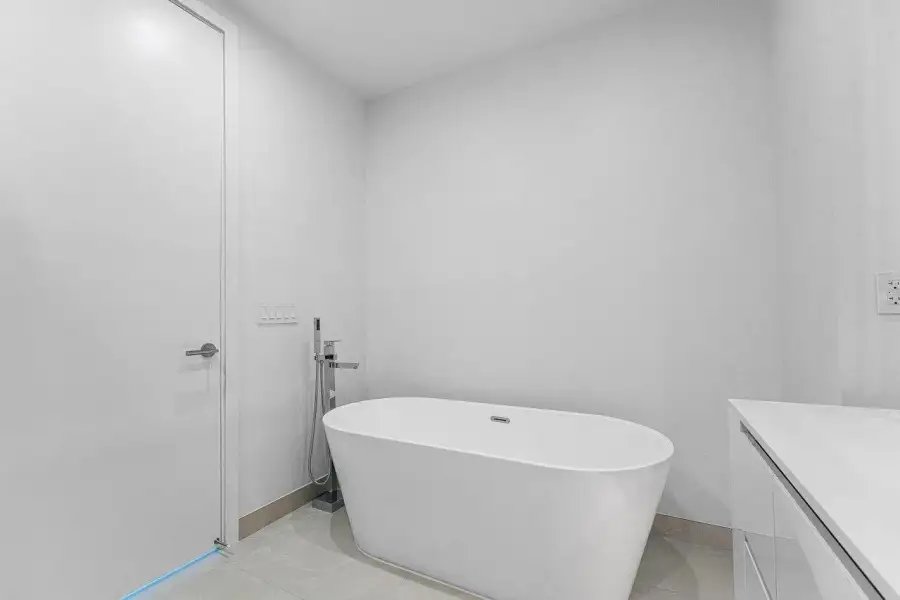 Bathroom Bathroom