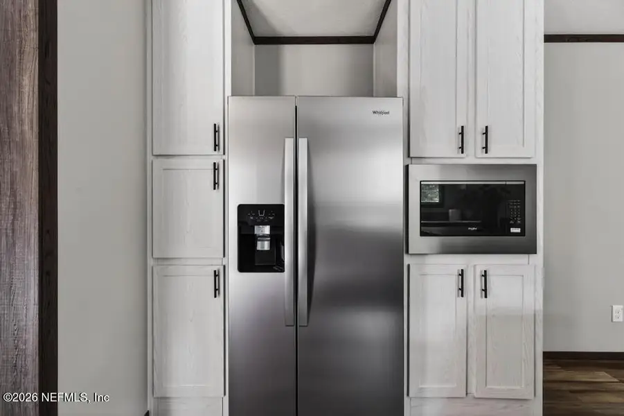 Close-up of interior finishes inside a home in , Middleburg (Image 20).