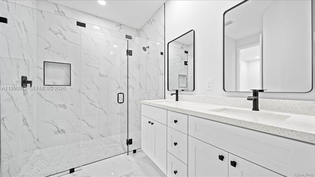 Furnished interior view inside a new home in , Lehigh Acres (Image 5).