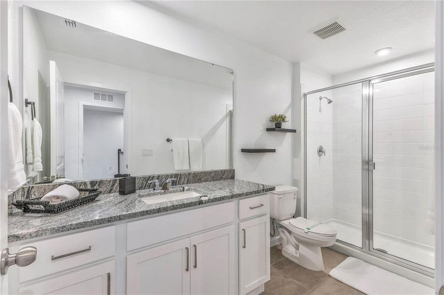 Furnished interior view inside a new home in , Kissimmee (Image 16).