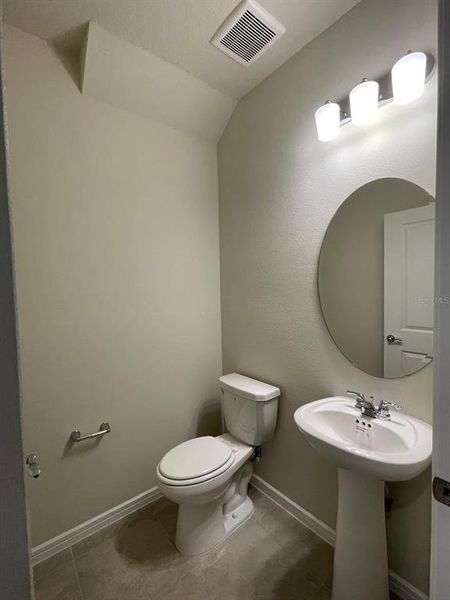Furnished interior view inside a new home in , Kissimmee (Image 3).