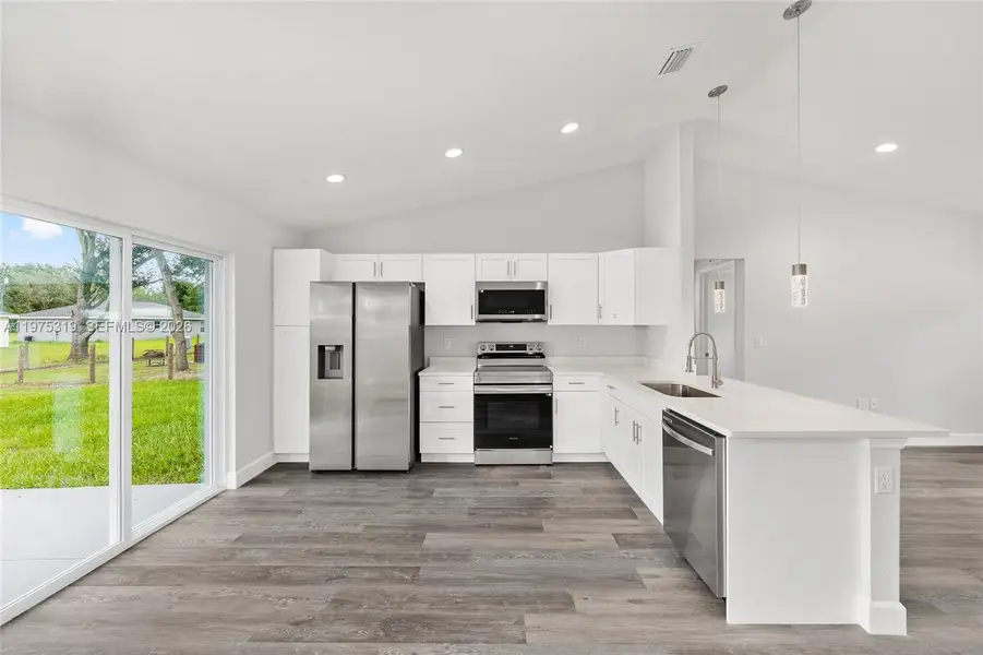 Furnished interior view inside a new home in , Ocala (Image 5).