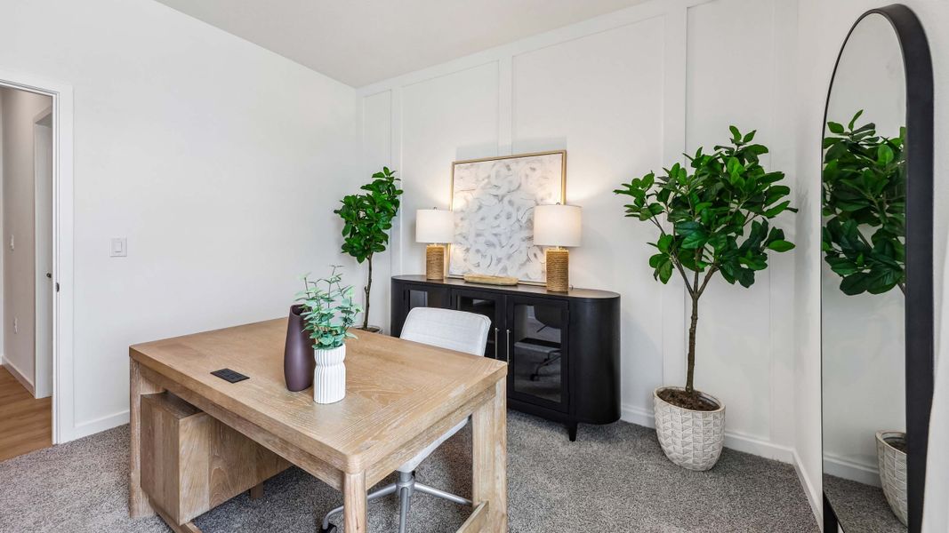 Furnished interior view inside a new home in Mockingbird Reserve at Winding Oaks, Ocala (Image 13).
