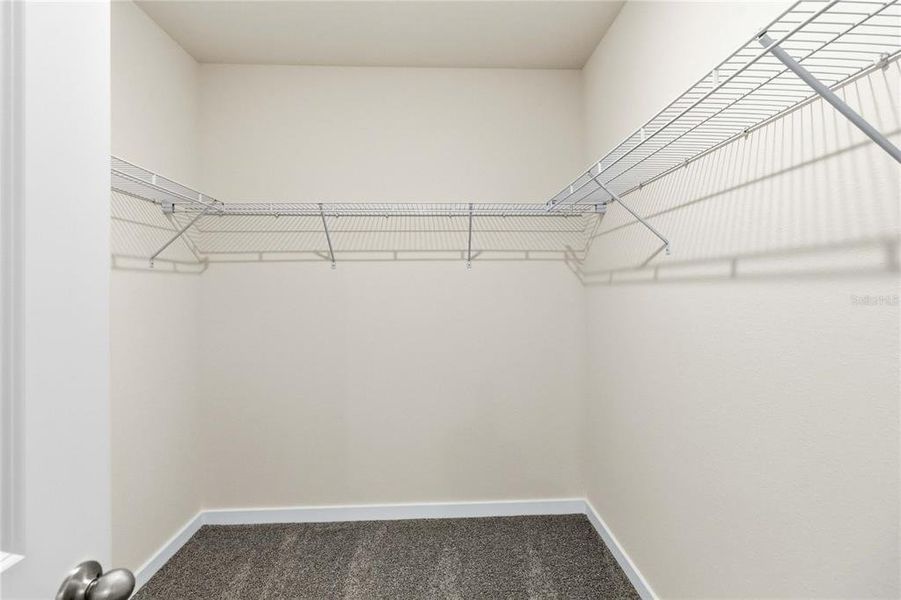 Spacious, unfurnished interior of a new home in Ironwood, Daytona Beach (Image 24).
