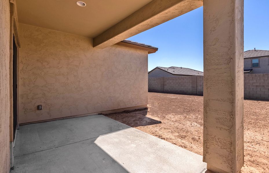 Exterior details and patio area of a home in El Rancho Santa Rosa, Maricopa (Image 4).
