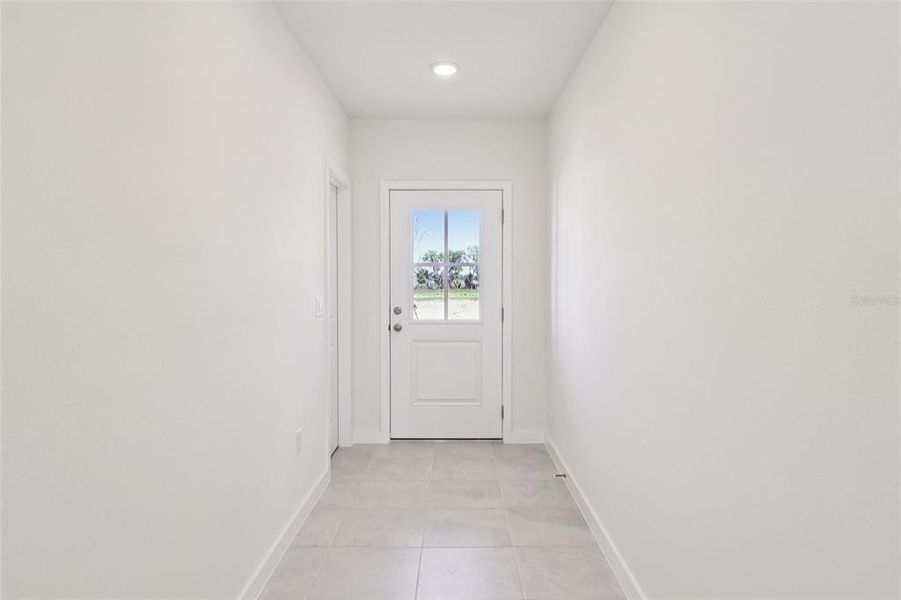 Spacious, unfurnished interior of a new home in Willowbrook North, Winter Haven (Image 34). Spacious, unfurnished interior of a new home in Willowbrook North, Winter Haven (Image 34).