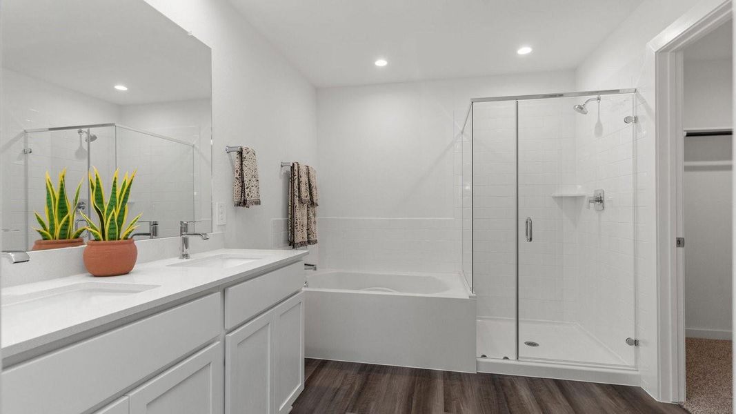 *Images and 3D tour are for illustration only and options may vary from home as built. *Images and 3D tour are for illustration only and options may vary from home as built.