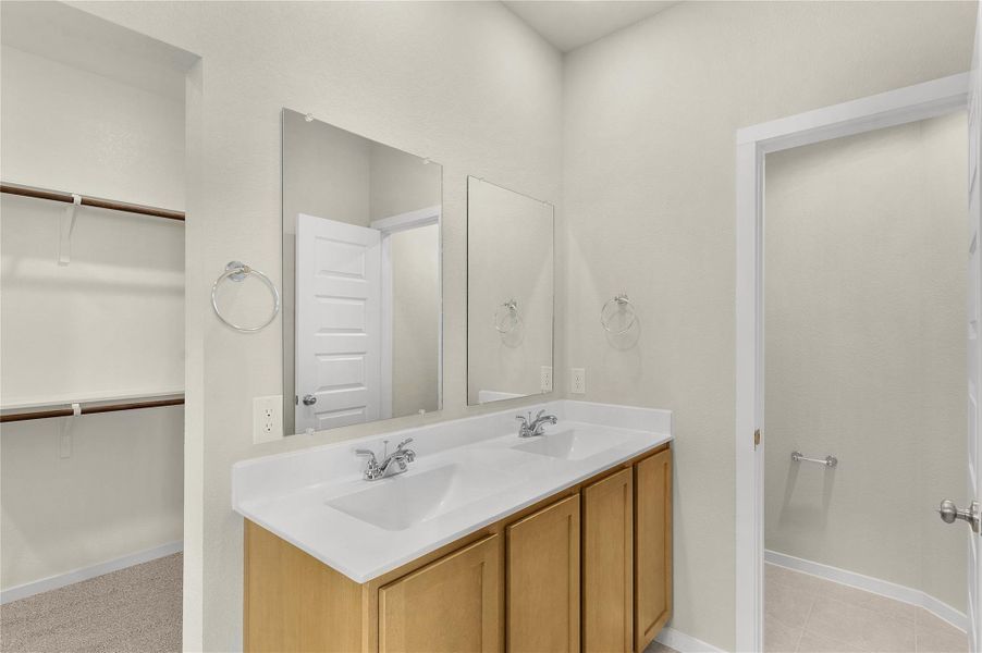 *PHOTO IS REPRESENTATIVE OF FLOORPLAN ONLY* *PHOTO IS REPRESENTATIVE OF FLOORPLAN ONLY*