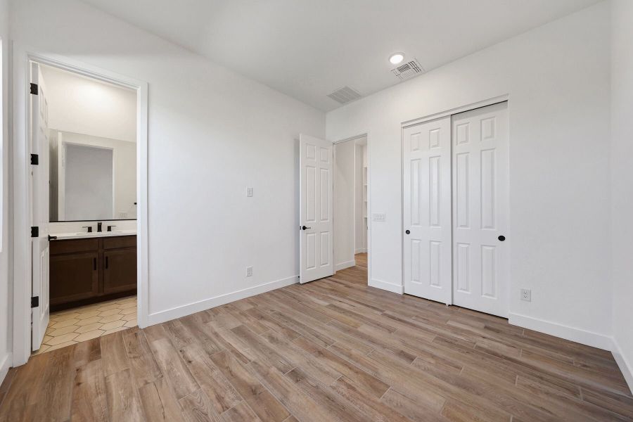 Spacious, unfurnished interior of a new home in Miravida, Surprise (Image 17).