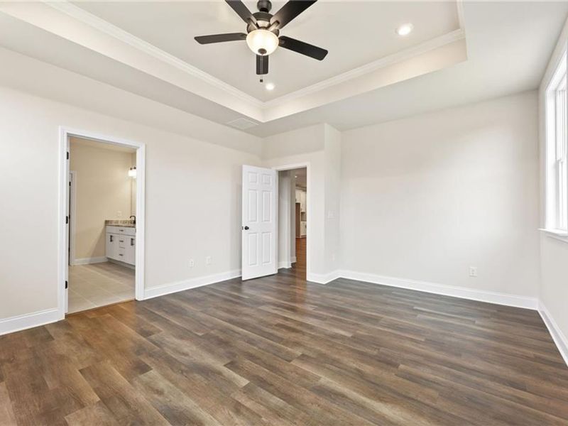 Spacious, unfurnished interior of a new home in Cedar Farms, Winder (Image 22).