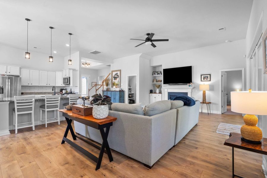 Furnished interior view inside a new home in French Quarter Creek, Huger (Image 36).