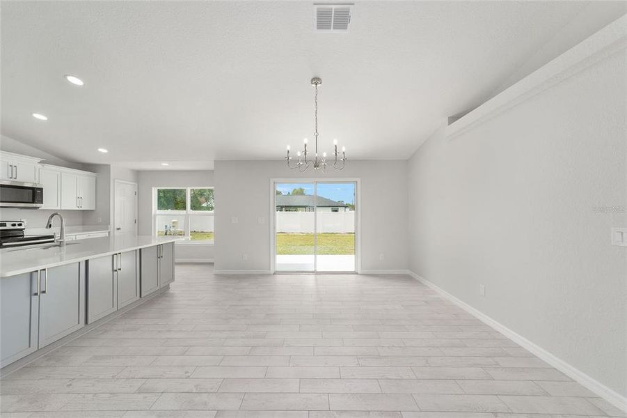 Spacious, unfurnished interior of a new home in , Ocala (Image 34).