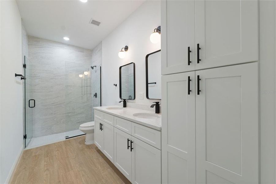 Furnished interior view inside a new home in , Ocala (Image 11).