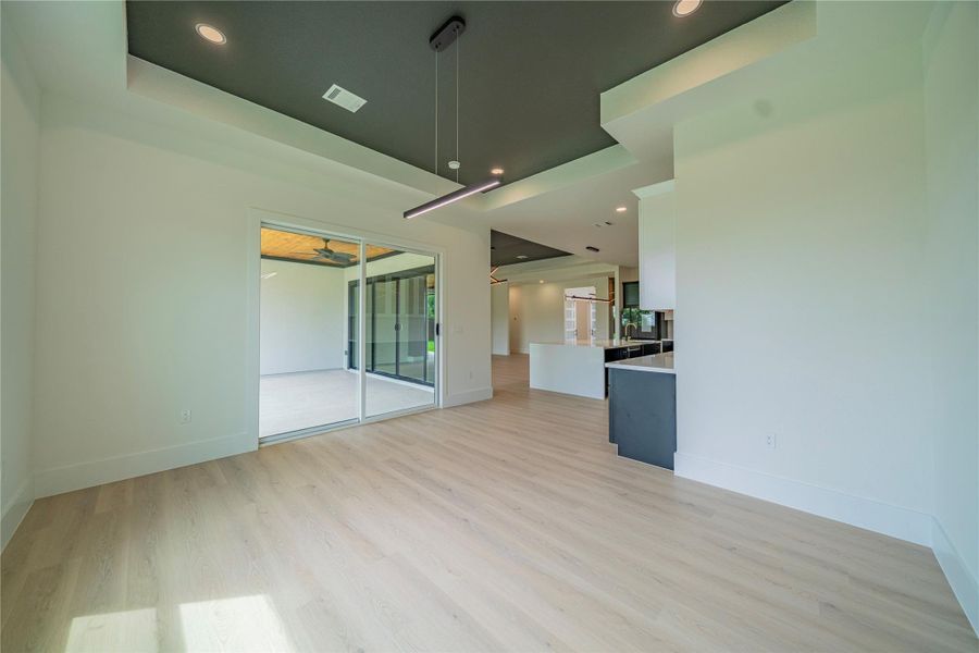 Spacious, unfurnished interior of a new home in , Hockley (Image 22).