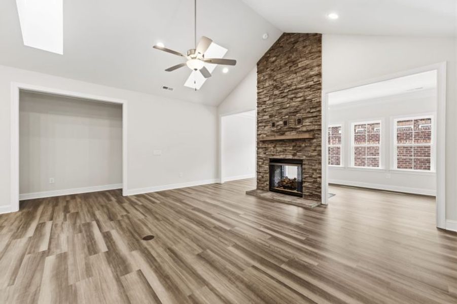 Representative unfurnished interior of a home built from the Essex by Keystone Homes NC in Weybridge, Burlington (Image 73).