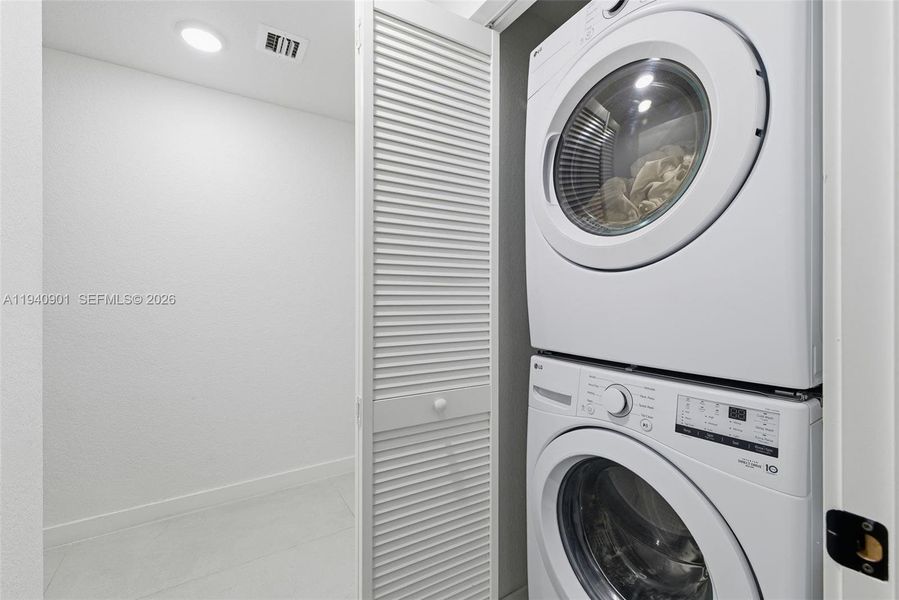 Close-up of interior finishes inside a home in , Homestead (Image 23).