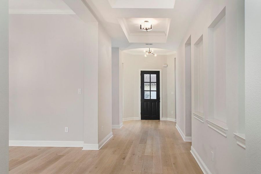 Spacious, unfurnished interior of a new home in Malaga Forest, Shenandoah (Image 21).