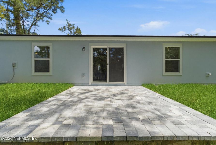 Exterior details and patio area of a home in , Jacksonville (Image 27). Exterior details and patio area of a home in , Jacksonville (Image 27).