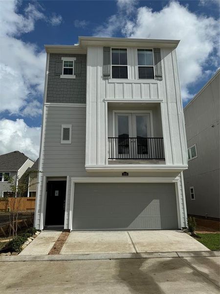 Gorgeous Radcliffe II home design by K. Hovnanian Homes with elevation F in Highland Grove.