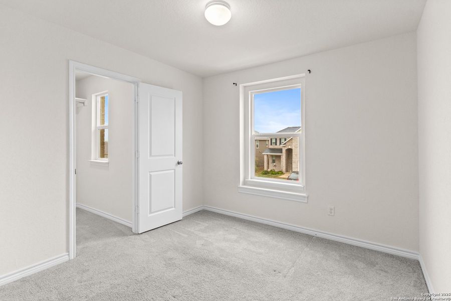 Spacious, unfurnished interior of a new home in , New Braunfels (Image 23).