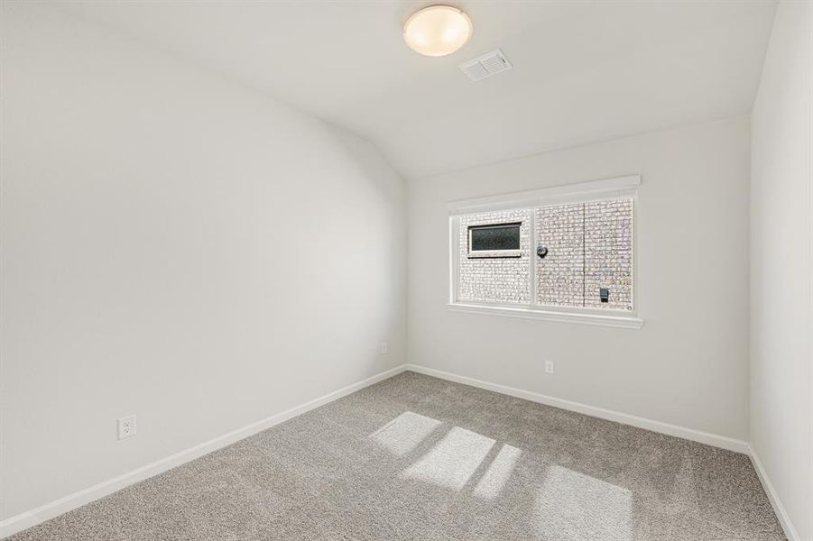 Spacious, unfurnished interior of a new home in Eagle Glen Elements, Alvarado (Image 24). Spacious, unfurnished interior of a new home in Eagle Glen Elements, Alvarado (Image 24).