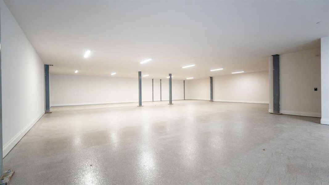 Spacious, unfurnished interior of a new home in , Allen (Image 7). Spacious, unfurnished interior of a new home in , Allen (Image 7).