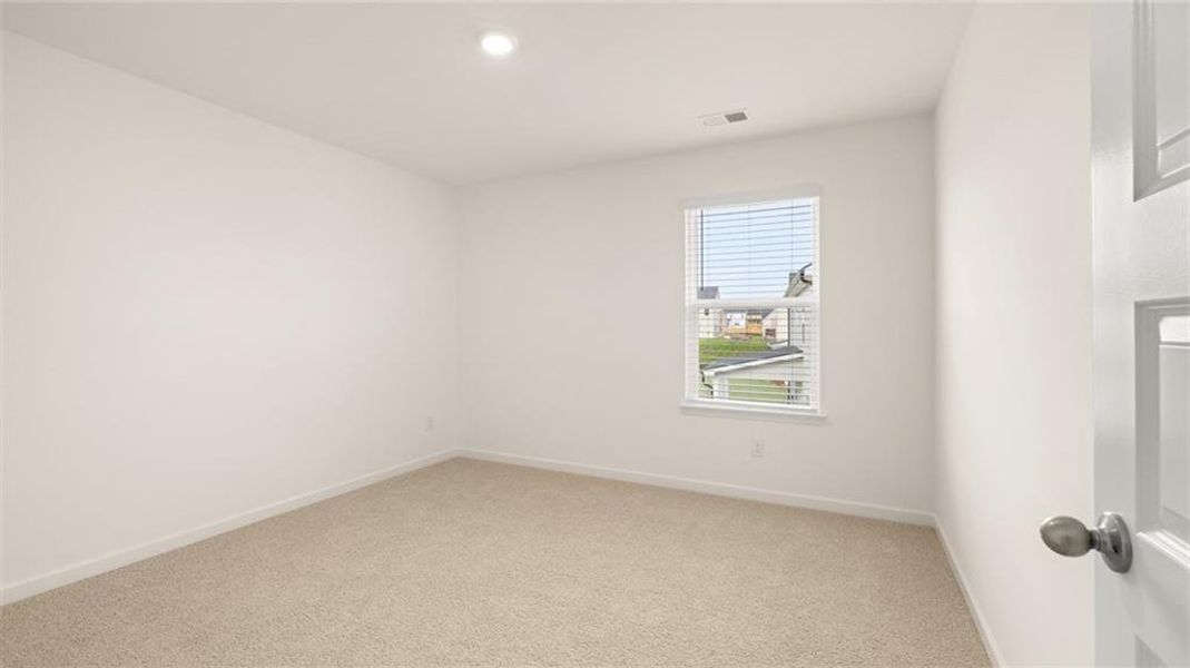 Spacious, unfurnished interior of a new home in Independence, Loganville (Image 14).