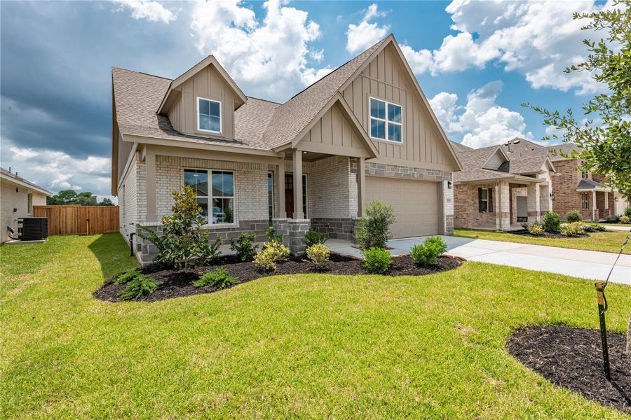 Front exterior of a new home in , Santa Fe, TX, highlighting curb appeal (Image 22). Front exterior of a new home in , Santa Fe, TX, highlighting curb appeal (Image 22).