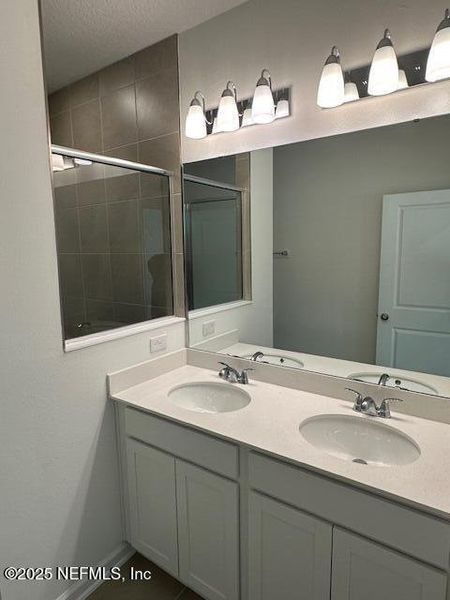 Image 25 of a home in Brook Forest - Villas.