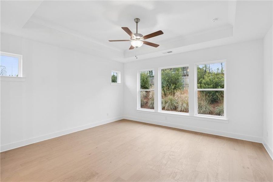 Spacious, unfurnished interior of a new home in Maple Grove at Towne Lake, Woodstock (Image 8).