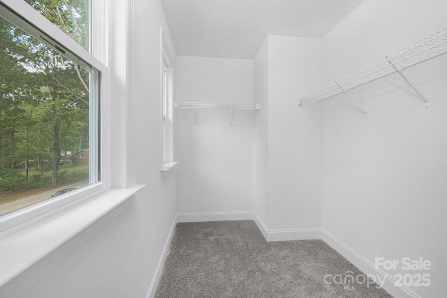 Spacious, unfurnished interior of a new home in , Waxhaw (Image 23).