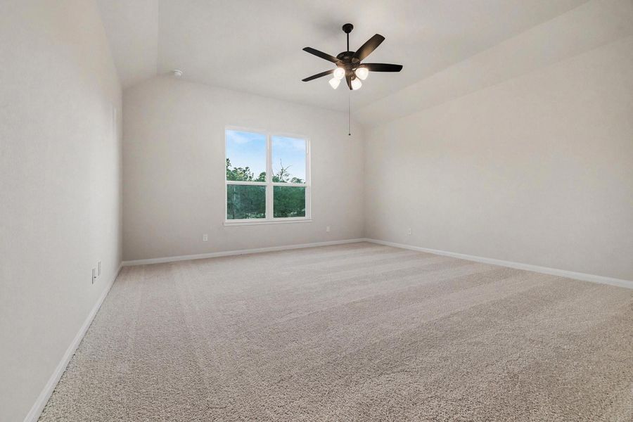 Spacious, unfurnished interior of a new home in Rose Hill Estates, Willis (Image 32).