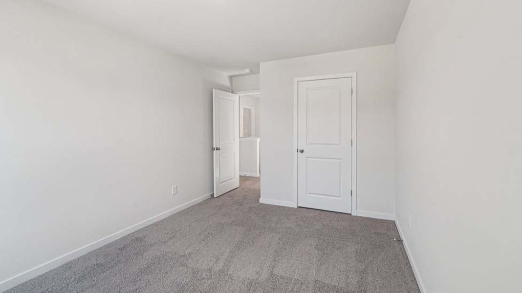 Spacious, unfurnished interior of a new home in Huffman Ridge, Hickory (Image 25).