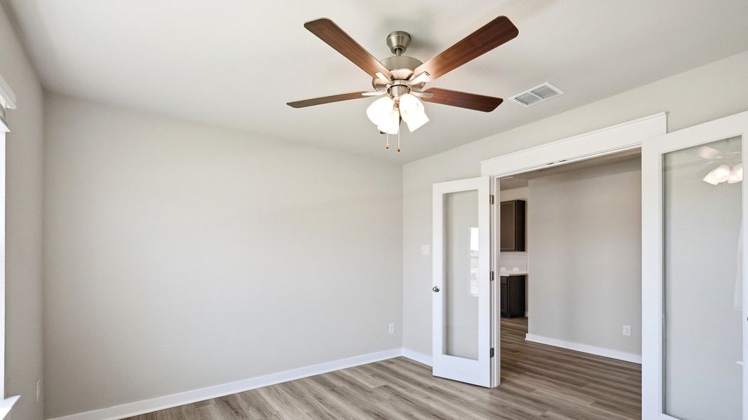 Furnished interior view inside a new home in Hunters Glen, Jarrell (Image 21).