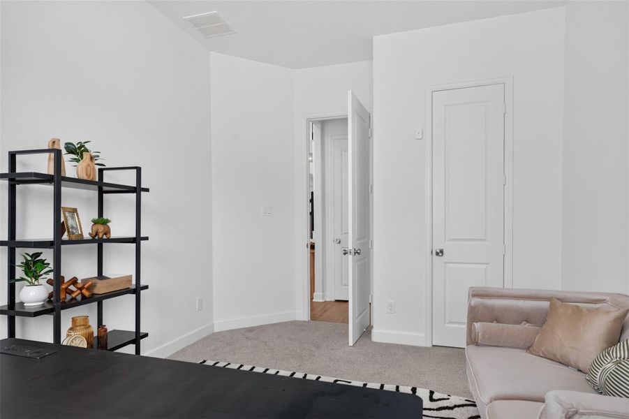 Furnished interior view inside a new home in , Missouri City (Image 7).