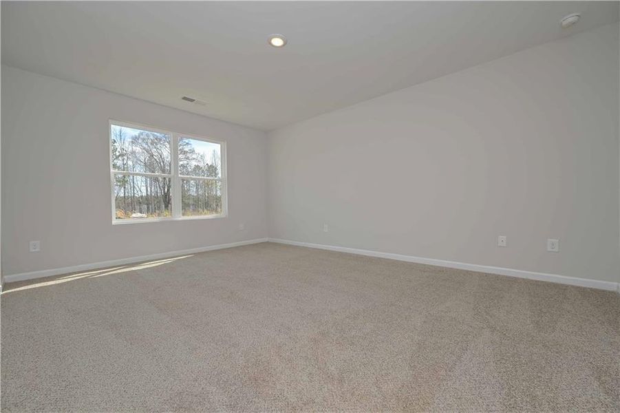 Spacious, unfurnished interior of a new home in , Villa Rica (Image 9). Spacious, unfurnished interior of a new home in , Villa Rica (Image 9).