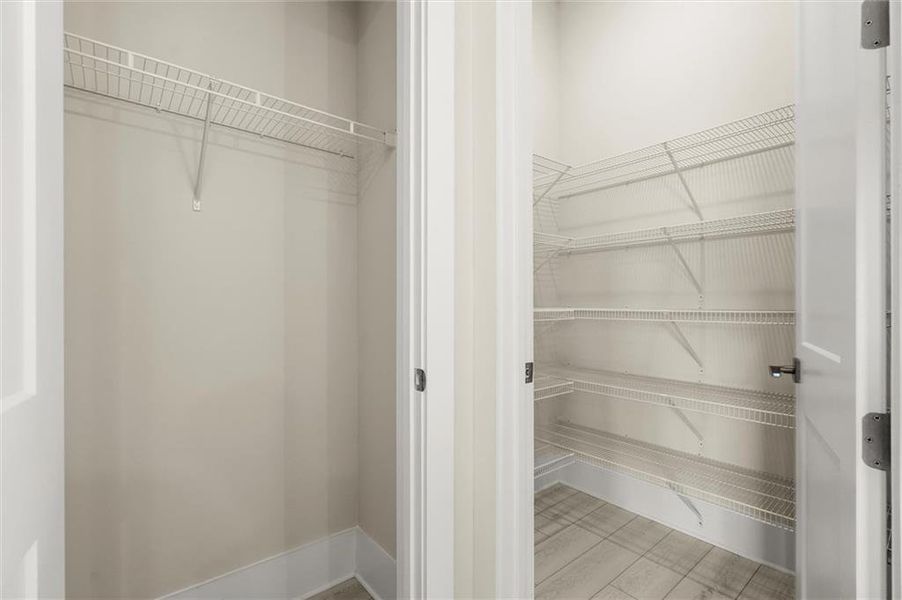 Spacious, unfurnished interior of a new home in The Gathering – Alpharetta, Alpharetta (Image 19).