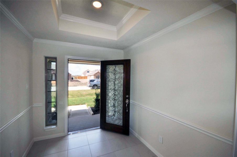 Spacious, unfurnished interior of a new home in Pedregal, League City (Image 18).