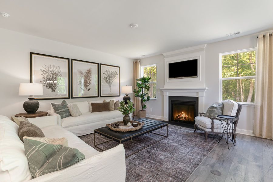 Representative furnished interior of a home built from the HARBOR OAK by D.R. Horton in Ranch Haven, Murrells Inlet (Image 22).