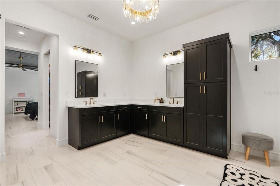 Furnished interior view inside a new home in , Land O' Lakes (Image 50).