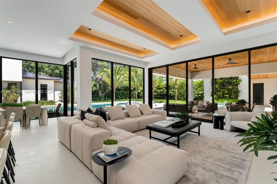 Community amenities in , Pinecrest (Image 35). Community amenities in , Pinecrest (Image 35).