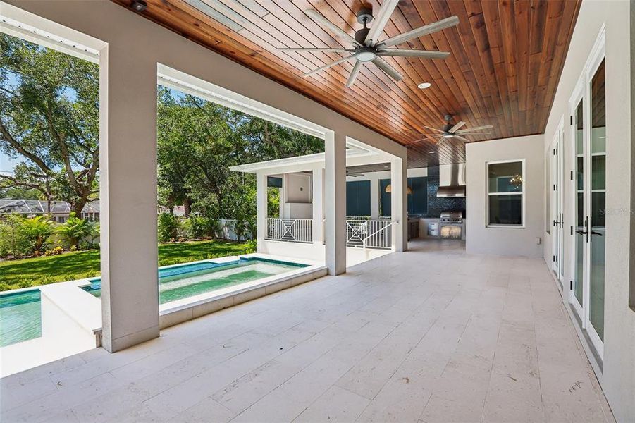 Exterior details and patio area of a home in , Tampa (Image 35).