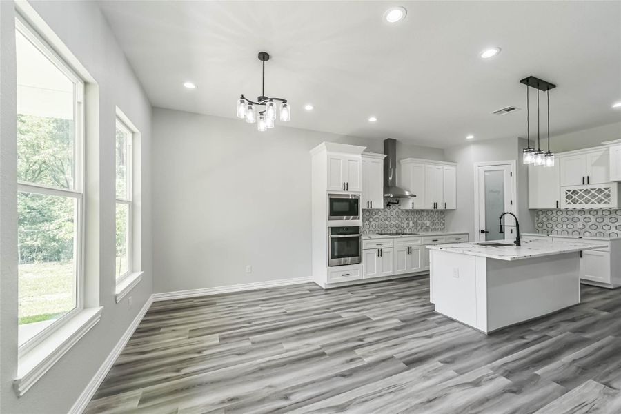 Image 34 of a home in .