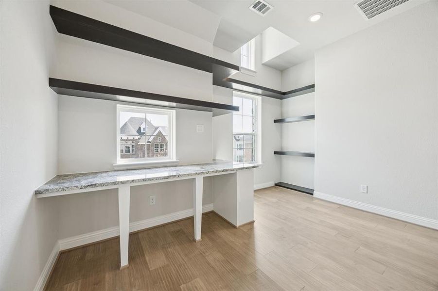 Image 21 of a home in Trails at Cottonwood Creek.