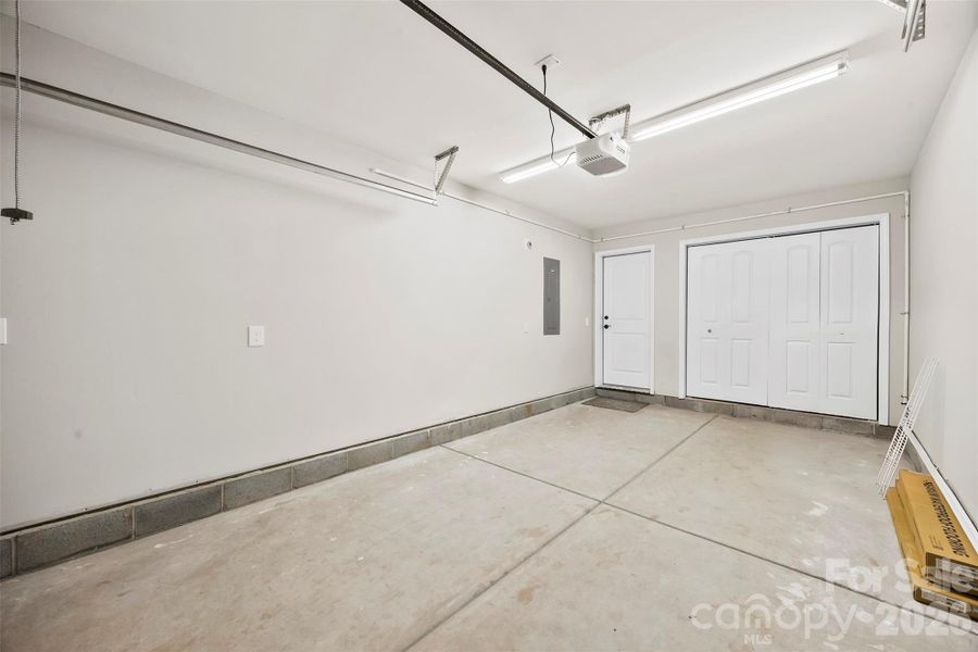 Spacious, unfurnished interior of a new home in , Kannapolis (Image 24).